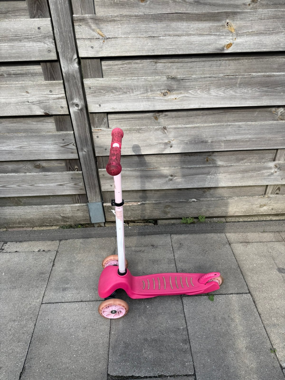 Roze 3 wieler step met lichtjes, Ophalen, Gebruikt, Gewone step