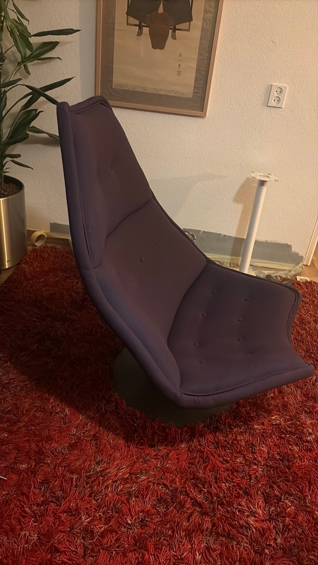 Paarse artifort f serie fauteuil, Huis en Inrichting, Stoelen, Ophalen, Overige kleuren, Gispen vintage design, Zo goed als nieuw