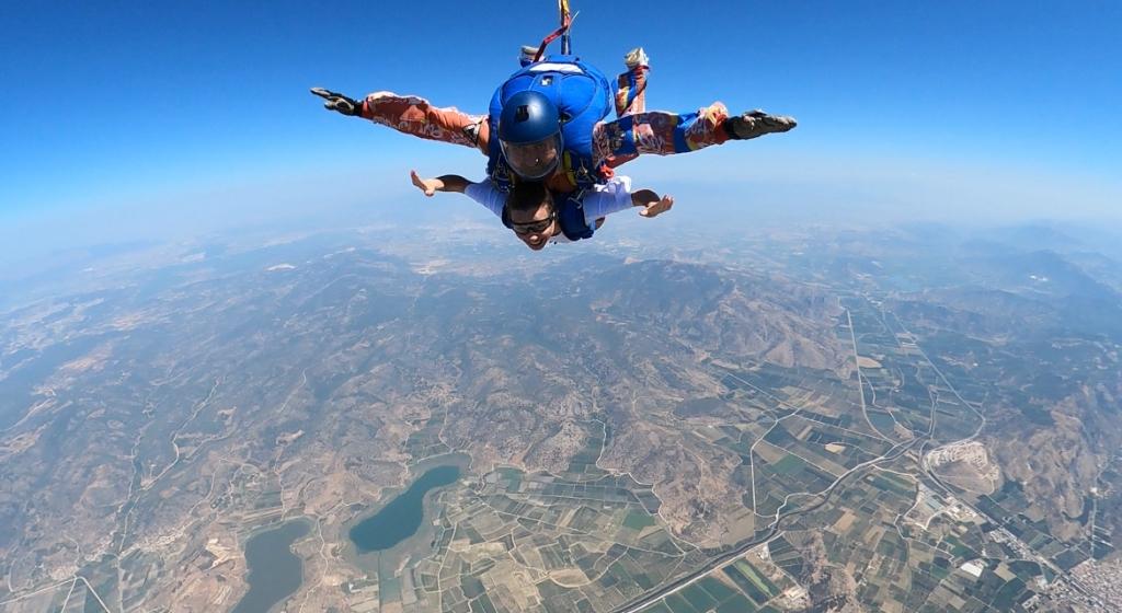 Tandem Skydive Texel Bileti - 5 Mayıs 2026 13.000ft, Eén persoon, Overige soorten, Overige typen