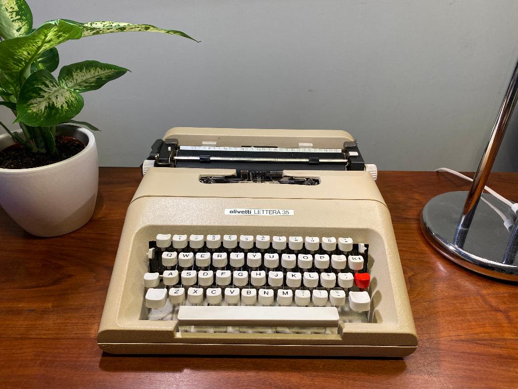 Olivetti Lettera 35 typemachine, Diversen, Typemachines, Ophalen of Verzenden, Gebruikt
