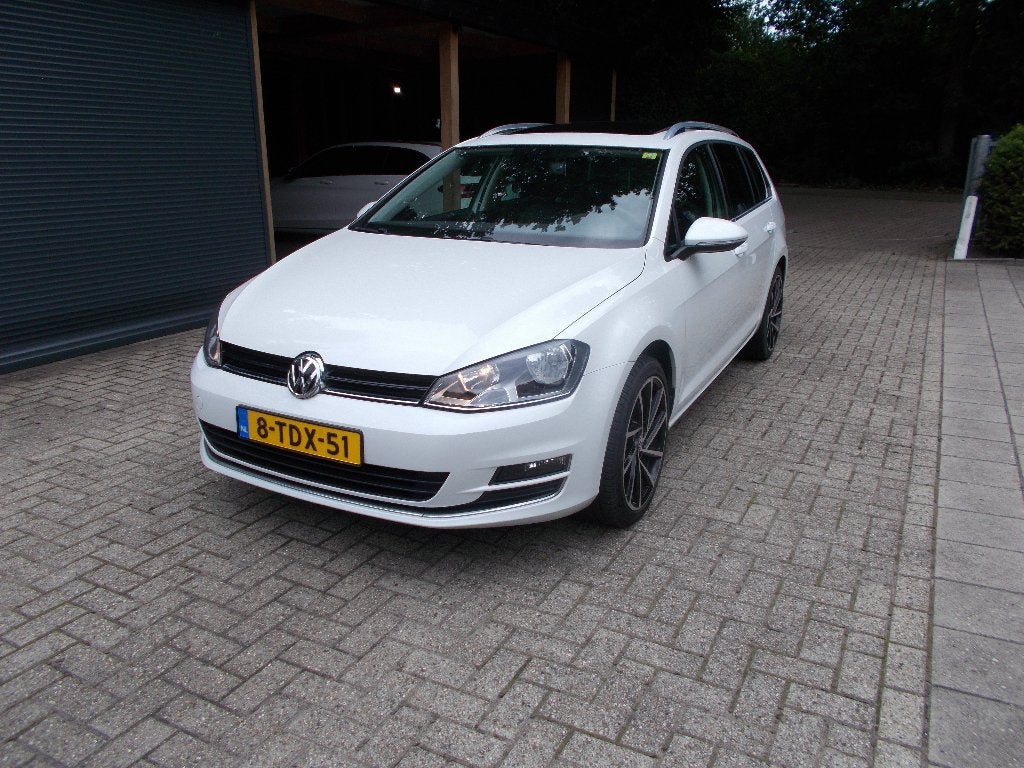 Volkswagen Golf 1.2 TSI 77KW/105PK Variant 2014 Wit, Voorwielaandrijving, Zwart, 4 cilinders, Lichtsensor