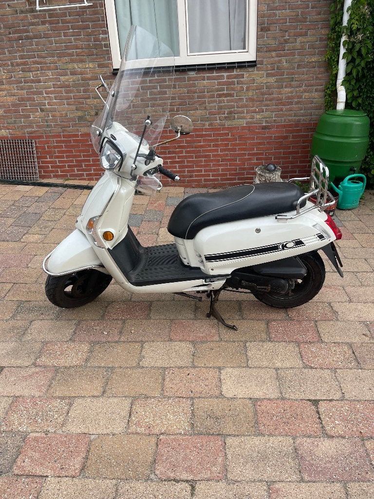 Kymco Like 2014 50 4T - 15.000 KM - Opknapper / Motor defect, Ophalen, Gebruikt, Maximaal 45 km/u, Like