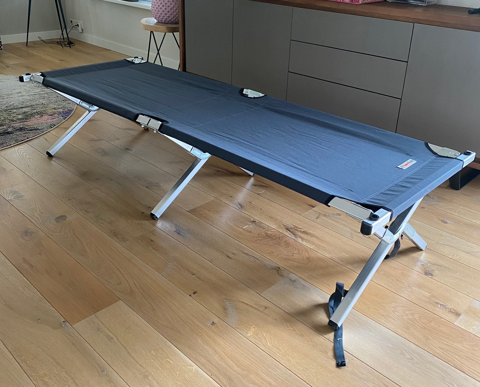 Aluminium veldbed/stretcher merk Eurotrail, type Cannes, Ophalen, Zo goed als nieuw