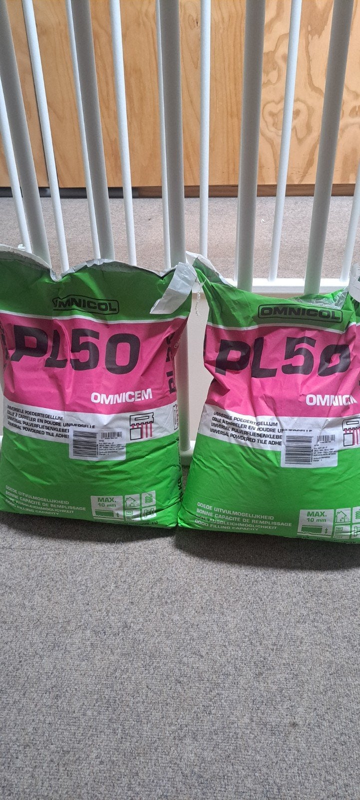 2x Omnicol PL50 Omnicem poedertegellijm 25kg nieuw, Doe-het-zelf en Verbouw, Ophalen, Nieuw