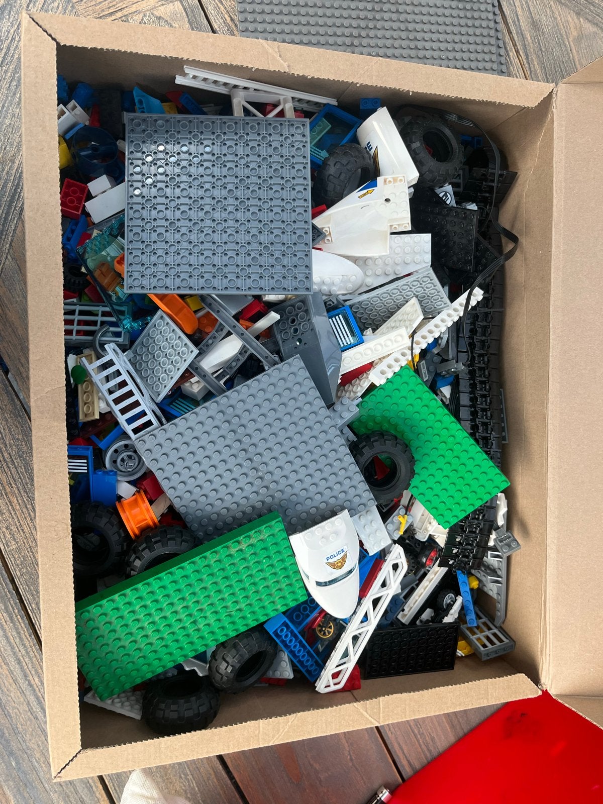 Doos met losse Lego en Technisch Lego + 3 bouwplaten, Gebruikt, Inclusief extra onderdelen, Lego, Ophalen of Verzenden