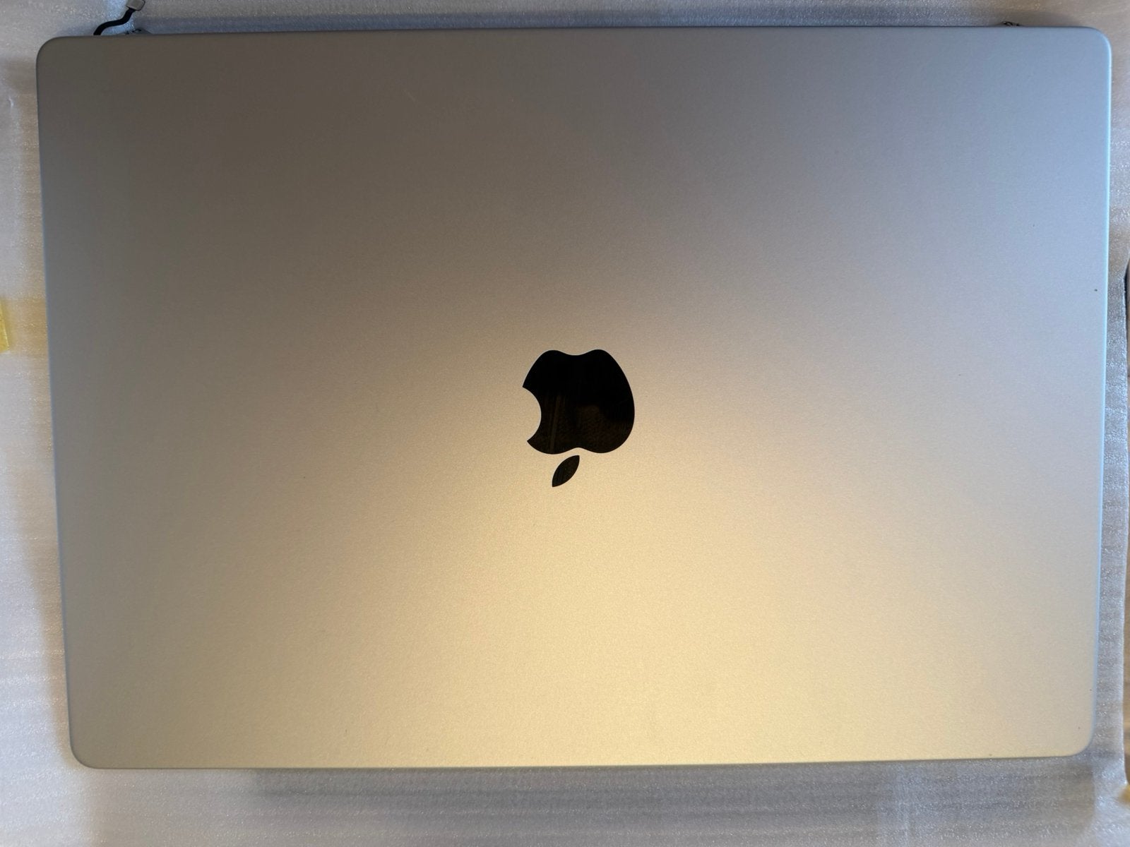 MacBook Pro 16 inch m3 compleet scherm zilver  23 a2991, Ophalen of Verzenden, Zo goed als nieuw, Ultra HD (4K)
