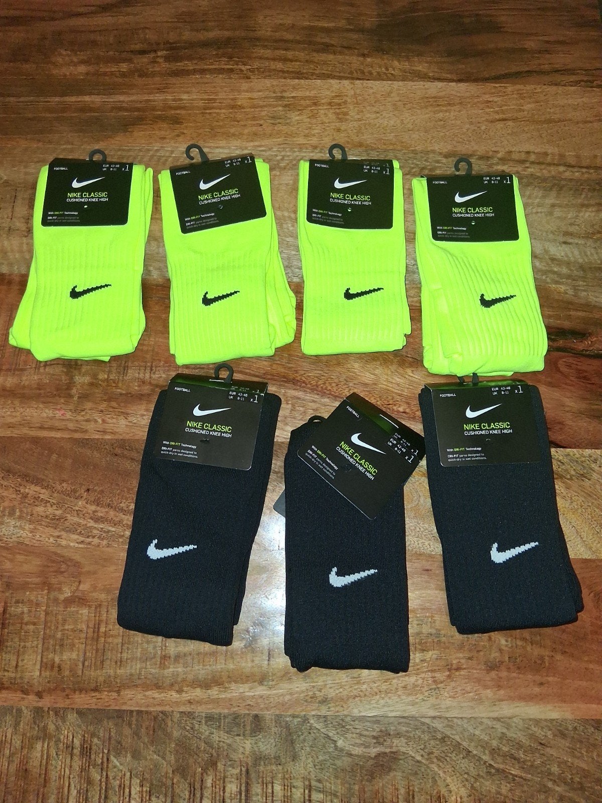 nike en adidas kleding, Ophalen