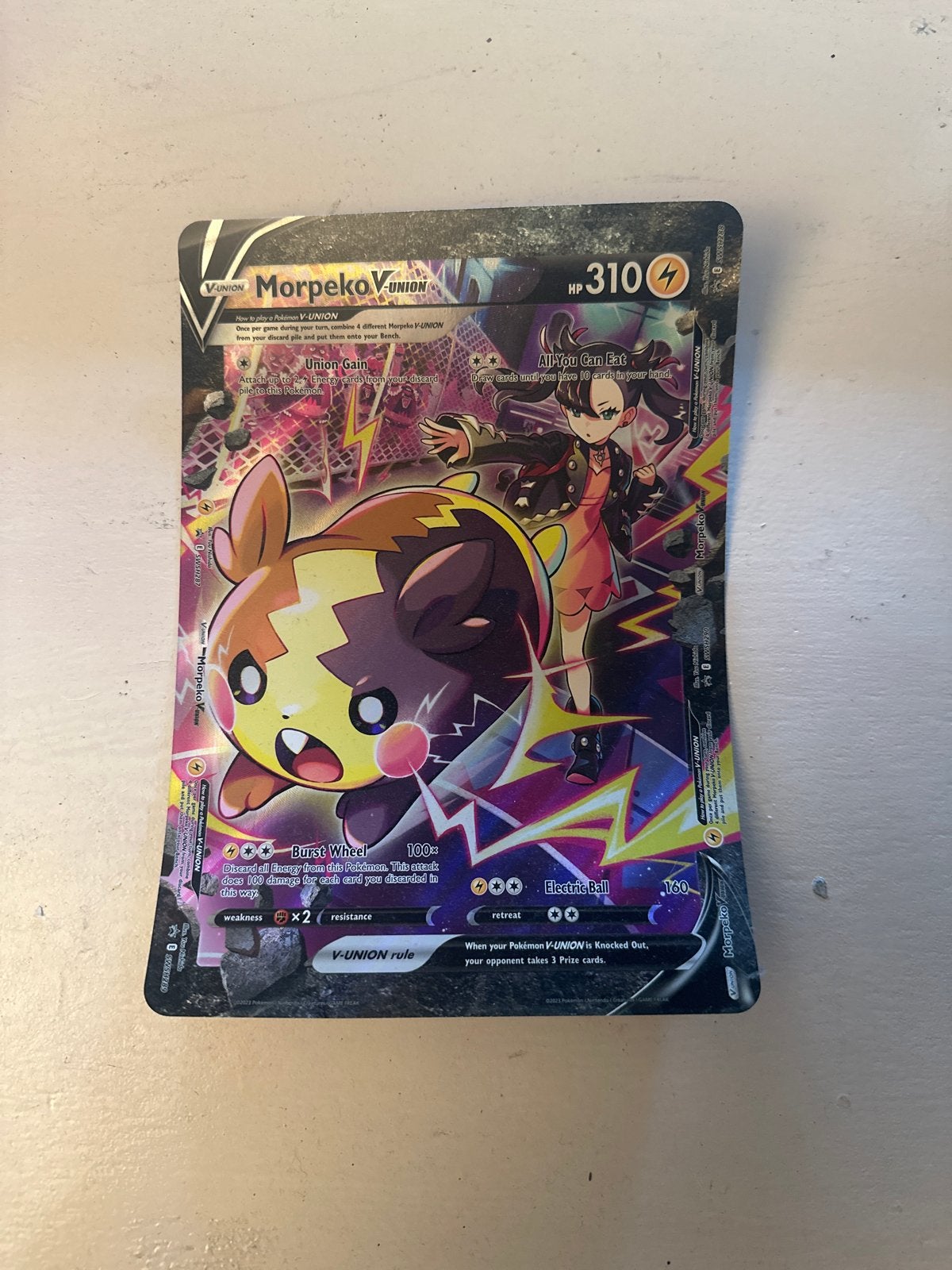 Morpeko V-UNION Grote Kaart Pokémon TCG, Ophalen of Verzenden, Gebruikt, Losse kaart