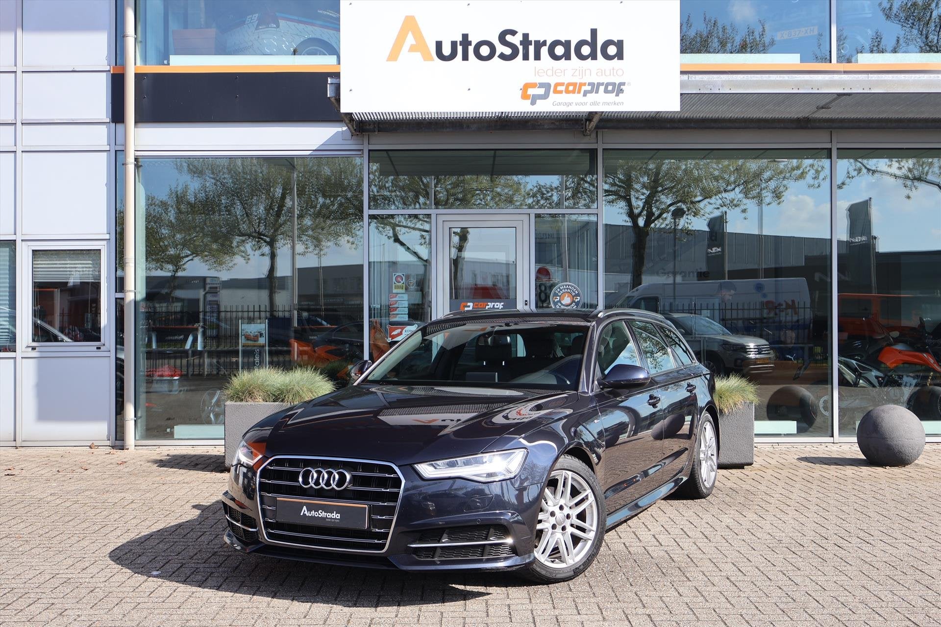 Audi A6 1.8 TFSI Avant S-Line 190pk I Navigatie I Climate |, Auto's, Audi, Met garantie (alle), Blauw, Leder en Stof, Origineel Nederlands