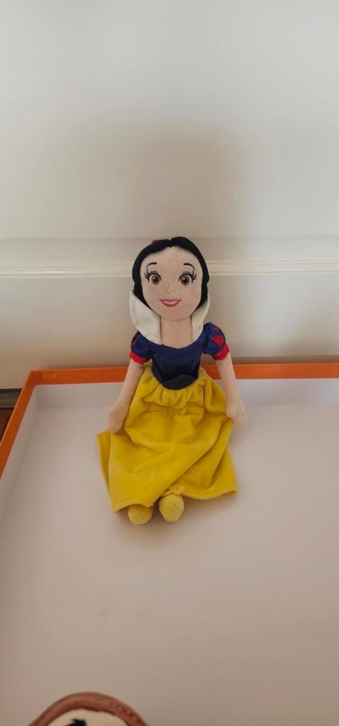 disney poppen(sneeuwwitje), Ophalen of Verzenden