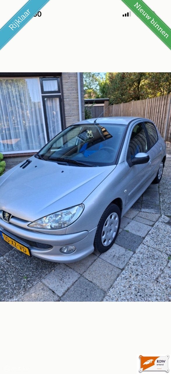 Peugeot 206 1.4 Forever NAP/1eEIGENAAR/AIRCO/NETTE AUTO, Voorwielaandrijving, 31 €/maand, 4 cilinders, Mistlampen
