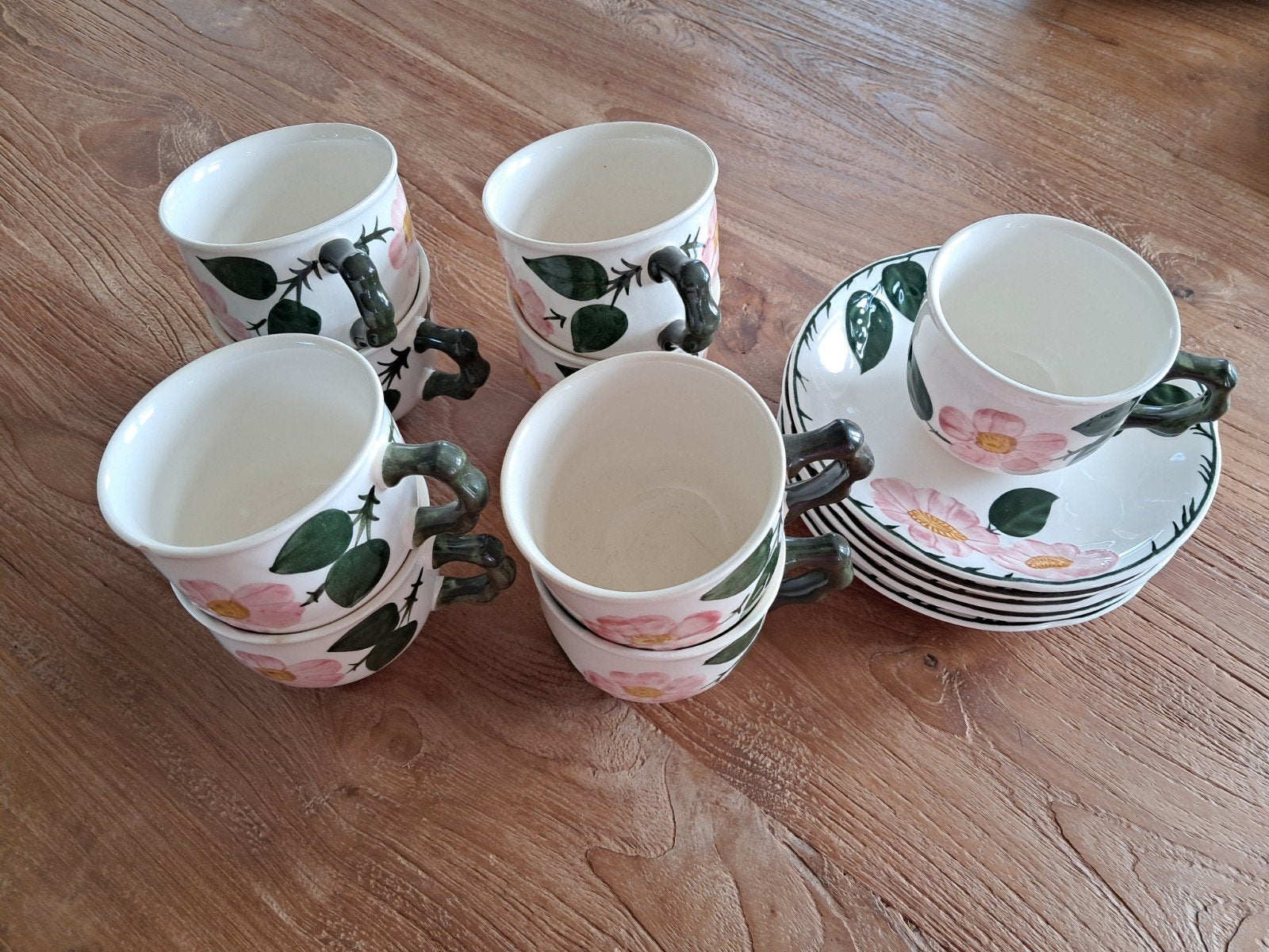 Villeroy en Boch Wild Rose, Huis en Inrichting, Ophalen of Verzenden, Porselein, Overige stijlen, Kop(pen) en/of Schotel(s)