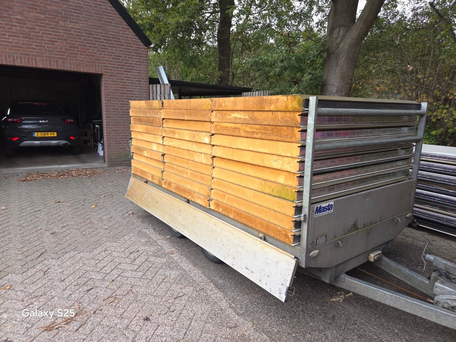 sandwichpanelen, Ophalen