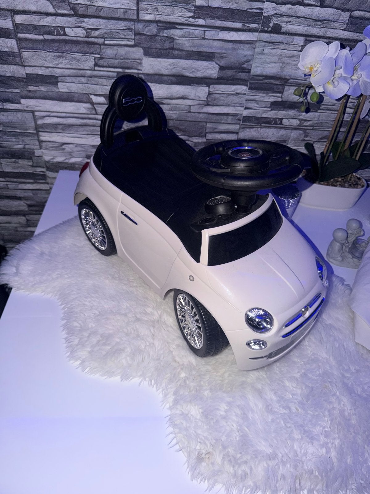 Nieuwe Kinderloopauto Fiat 500, Kinderen en Baby's, Ophalen of Verzenden, Nieuw, Loopvoertuig