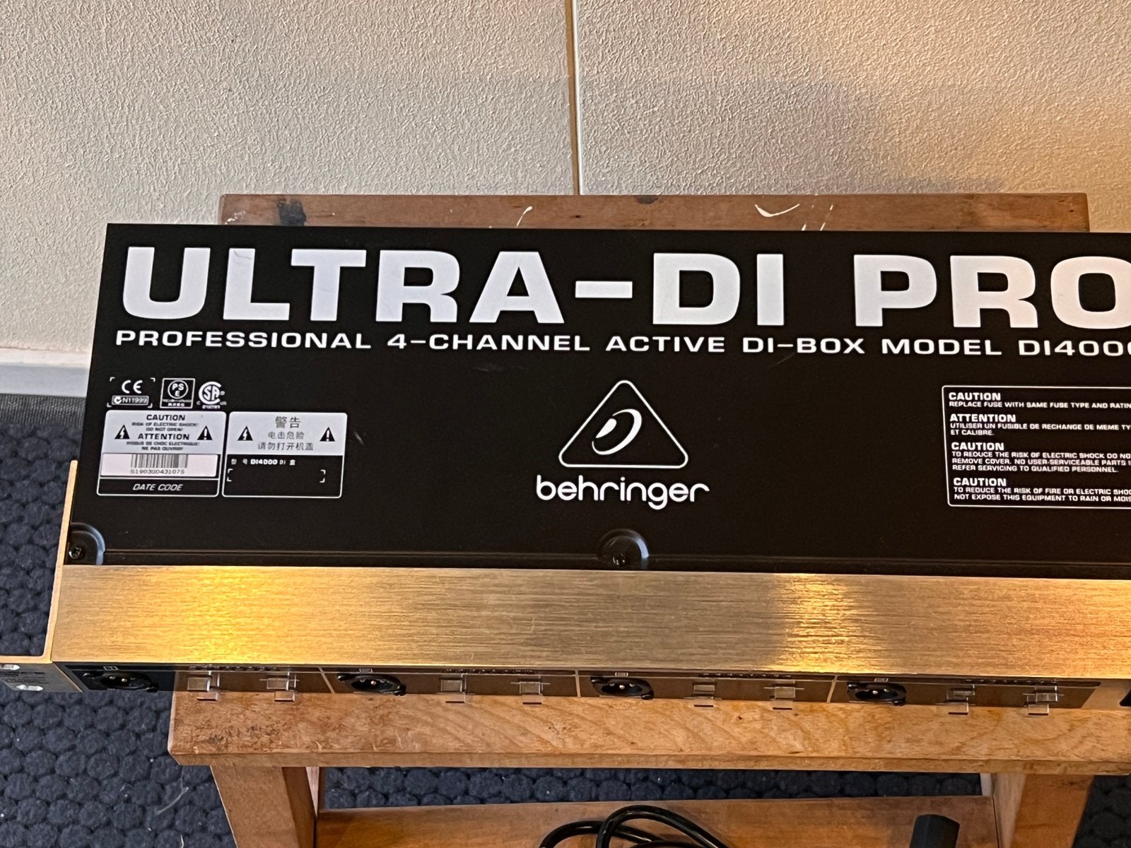 Behringer Ultra Pro DI (4 kanaals DI box), Ophalen, Zo goed als nieuw, Audio