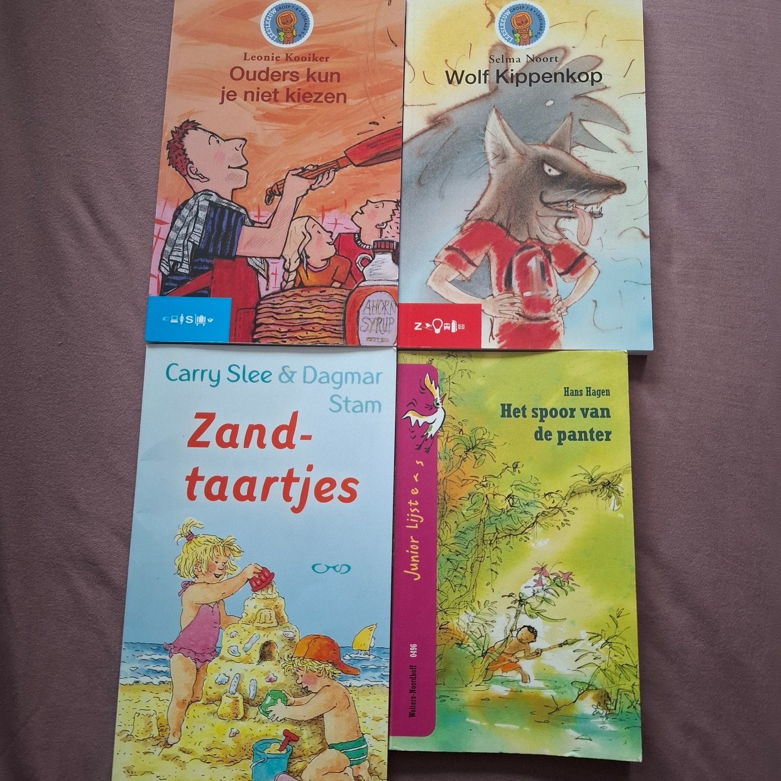 4 kinderboekjes, Ophalen of Verzenden, Zo goed als nieuw, Carry Slee, Fictie algemeen