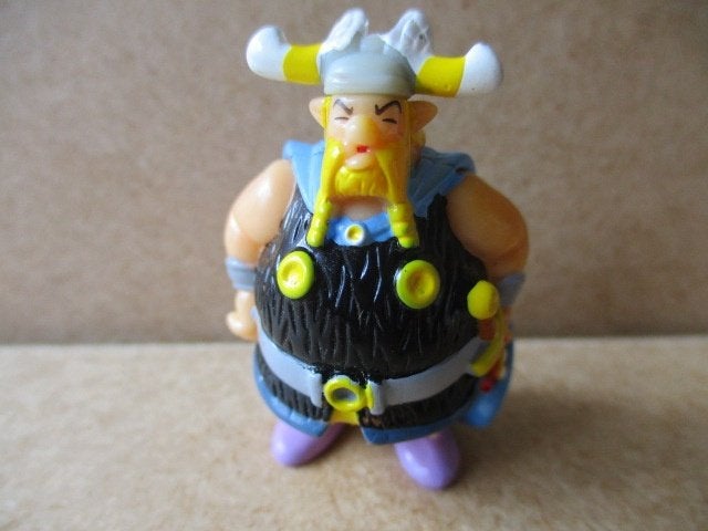 adv10862 asterix poppetje 10, Verzamelen, Ophalen, Asterix en Obelix, Gebruikt, Beeldje of Figuurtje