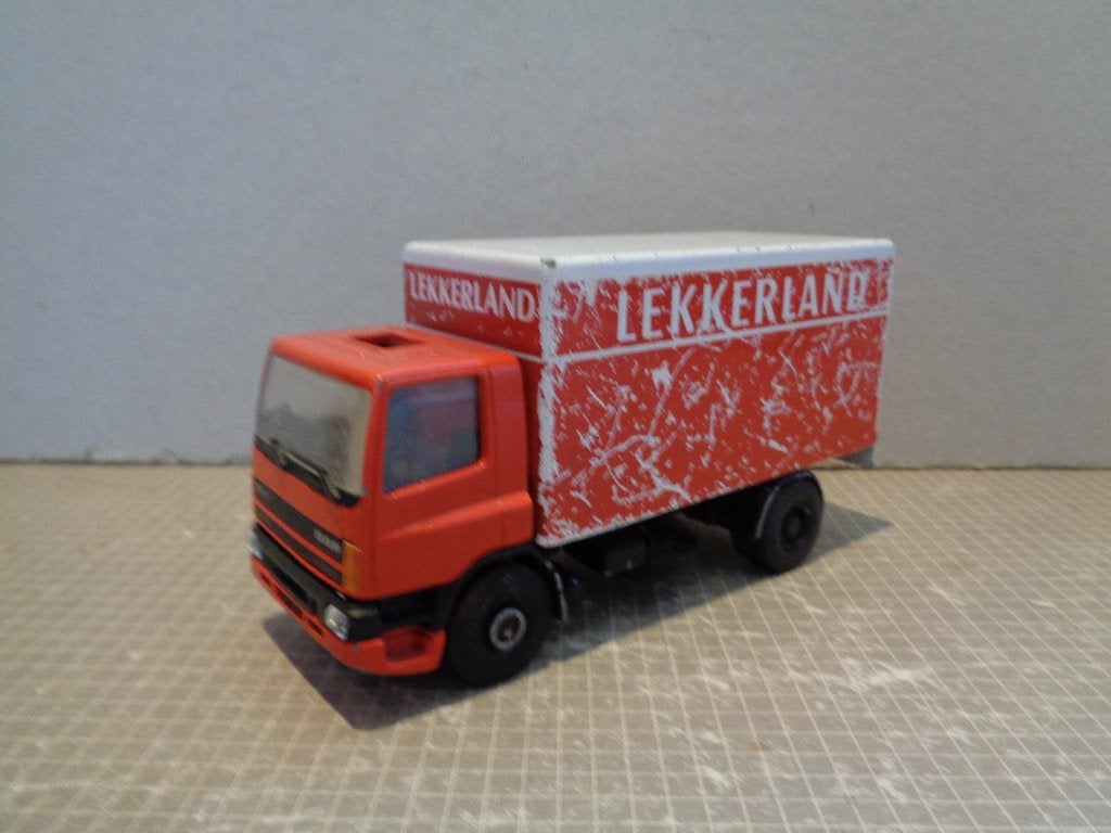lion daf 75 lekkerland, Hobby en Vrije tijd, Modelauto's | 1:50, Ophalen of Verzenden, Gebruikt, Bus of Vrachtwagen, Lion Toys