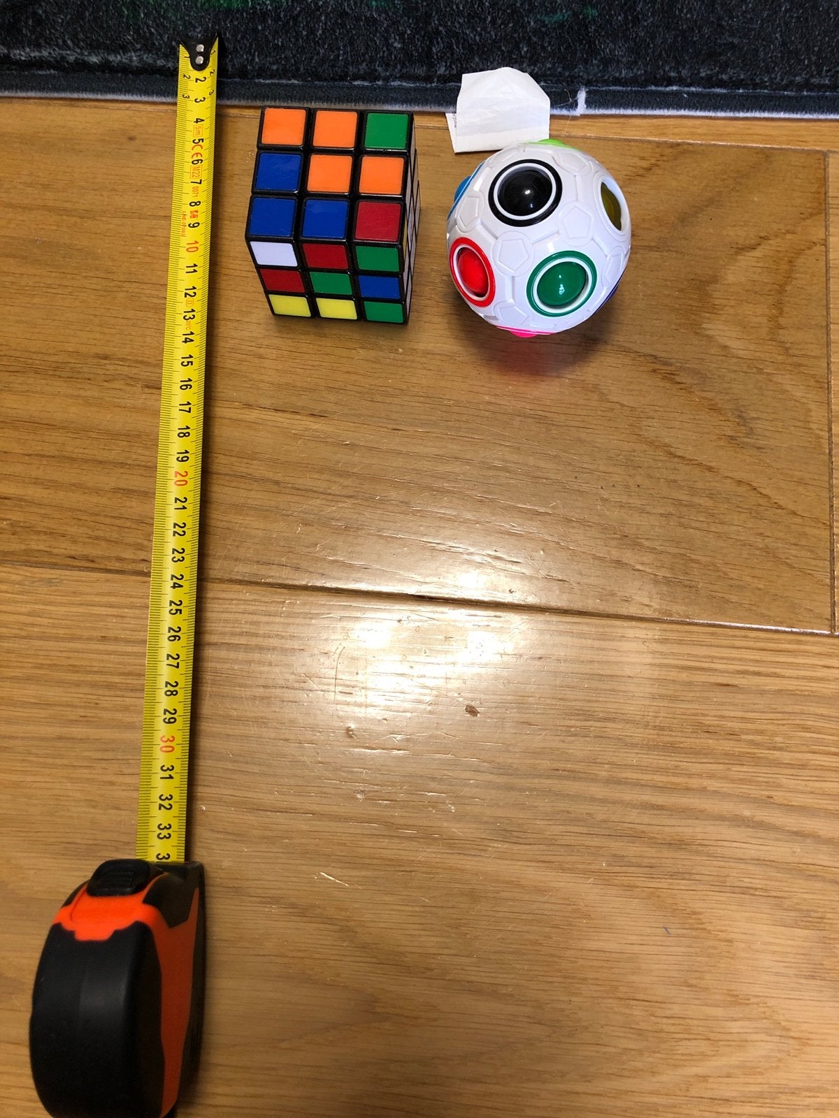 Rubiks kubus en magische regenboogbal, Ophalen of Verzenden, Gebruikt