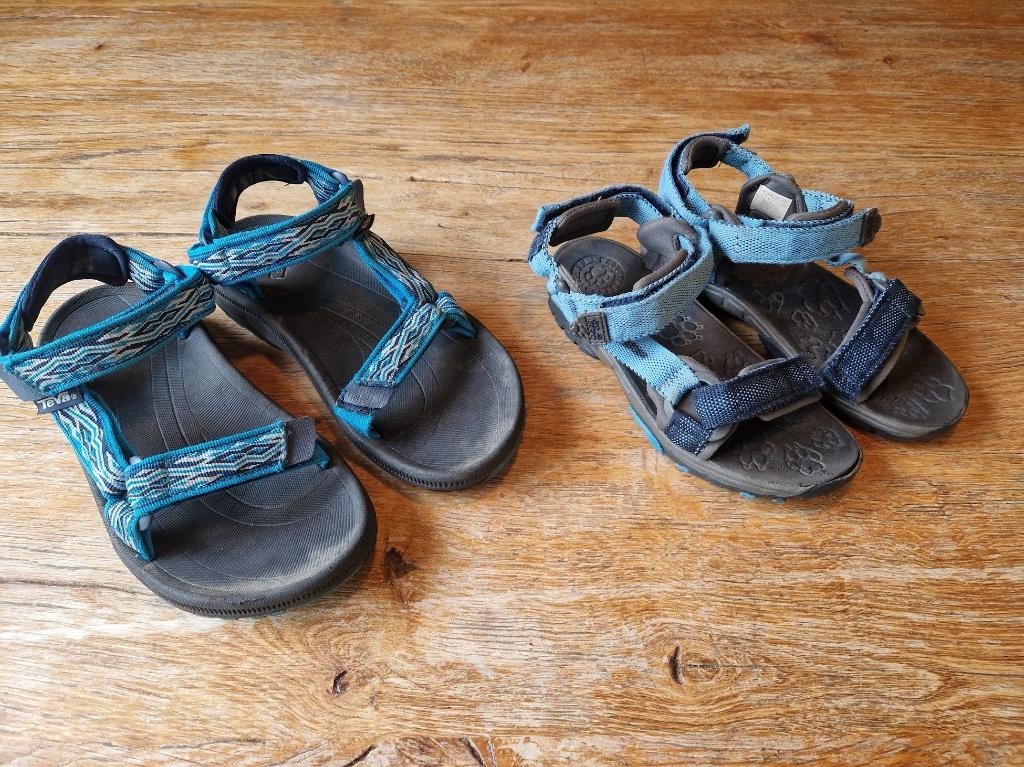 Sandalen maat 36 en maat 31, Verzenden, Jack Wolfskin, Jongen of Meisje, Overige typen