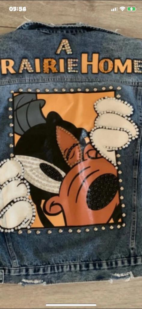 Unieke Goofy spijkerjas met studs en borduursel, Ophalen of Verzenden, Zo goed als nieuw, Maat 38/40 (M), Blauw