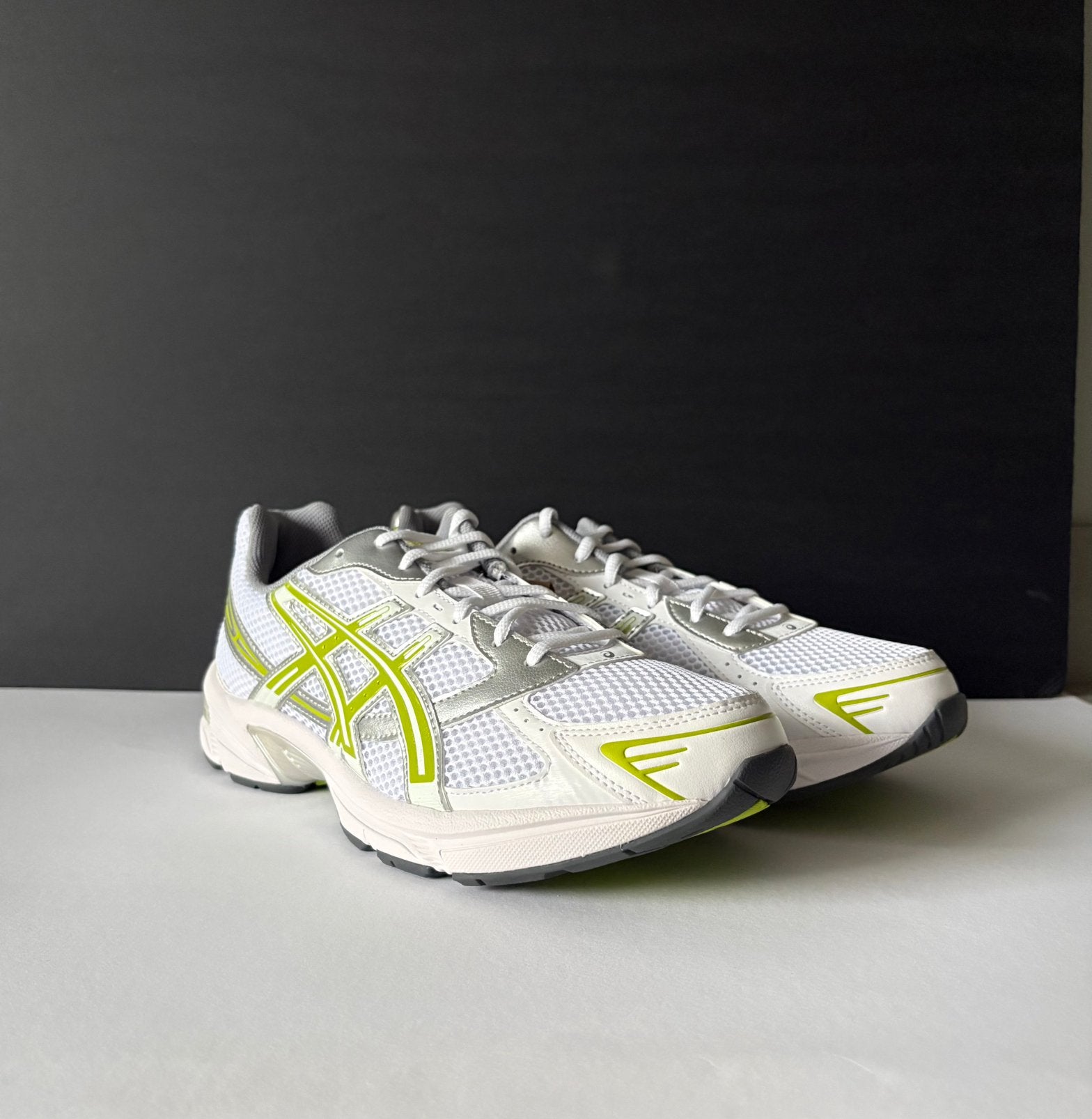 Asics Gel-1130 White/Green Apple Maat 46, Verzenden, Wit, Nieuw, Sneakers of Gympen