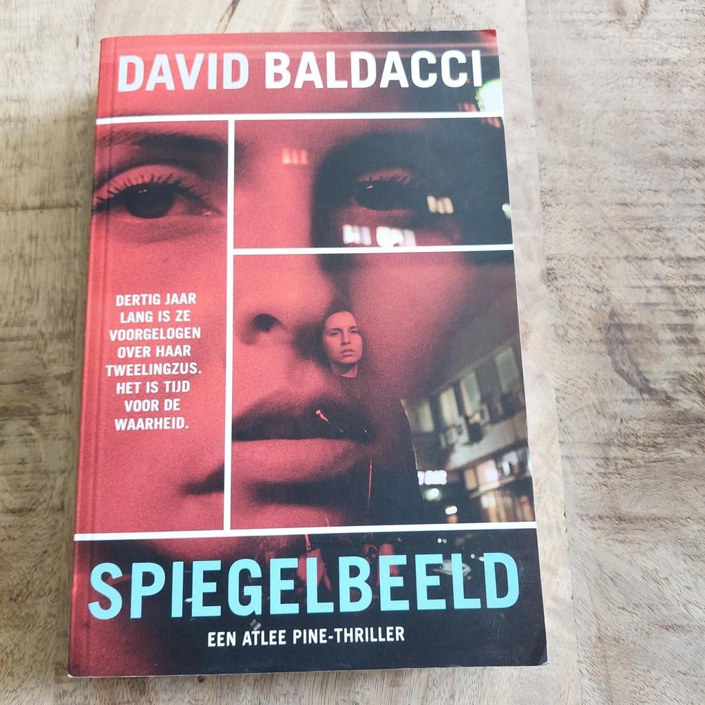 David Baldacci - Spiegelbeeld, Ophalen of Verzenden, Gelezen, David Baldacci