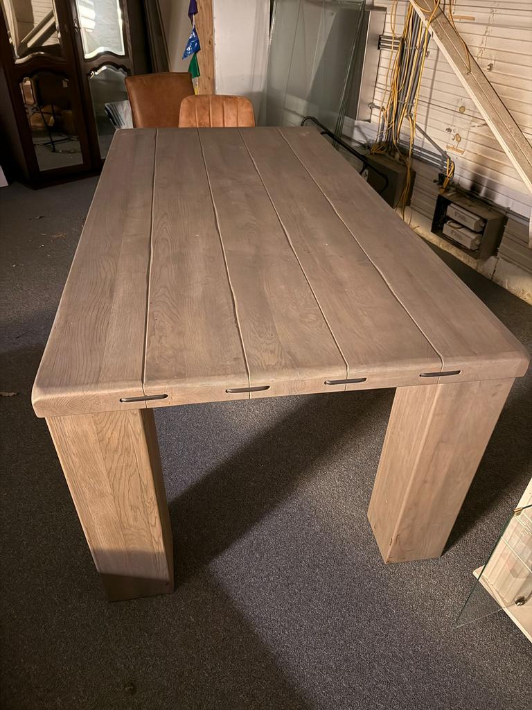 Nieuw Eikentafel kleur grijs 2,20 bij 1,00, Huis en Inrichting, Complete inboedels, Ophalen