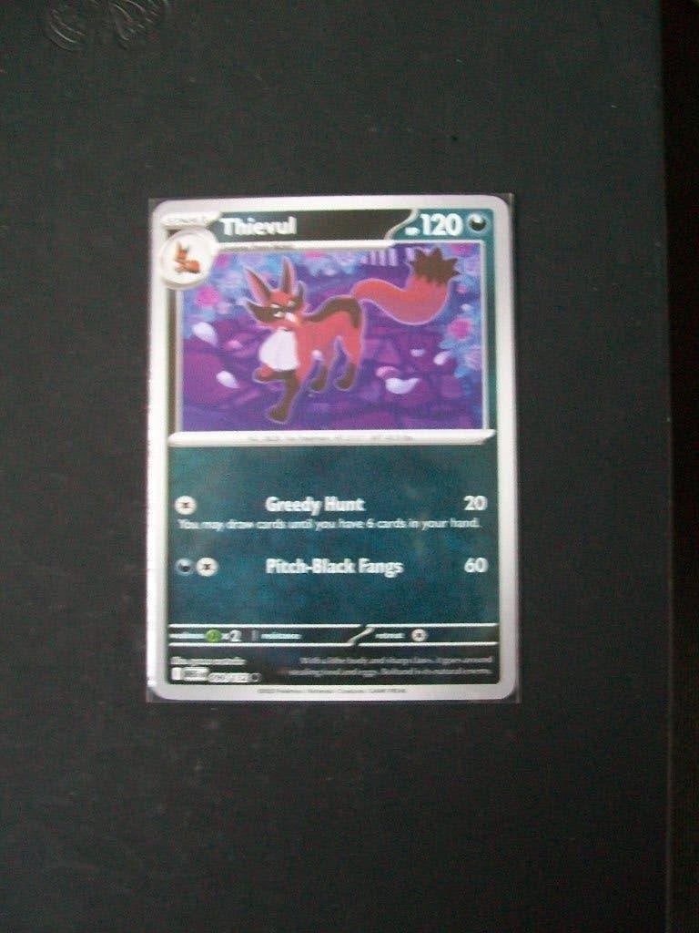 2705. Nieuwe Pokemon Kaart holofoil THIEVUL HP 120 (090/132), Verzenden, Nieuw, Losse kaart, Foil