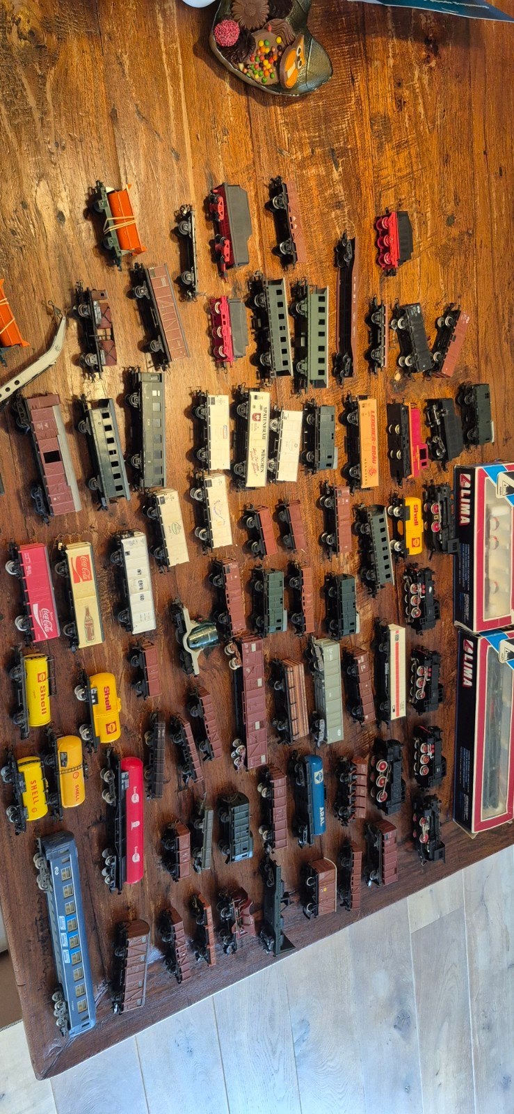 Enorme partij wagons van diverse merken en lokjes ., Hobby en Vrije tijd, Ophalen of Verzenden, Gelijkstroom, Wagon