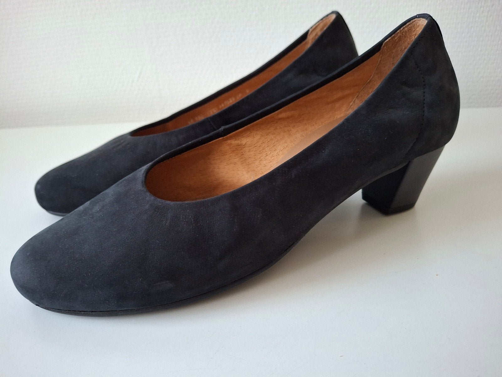 Nieuwe Gabor Comfort Suède Pumps Maat 6.5 ( 40), Gabor, Ophalen, Nieuw, Pumps