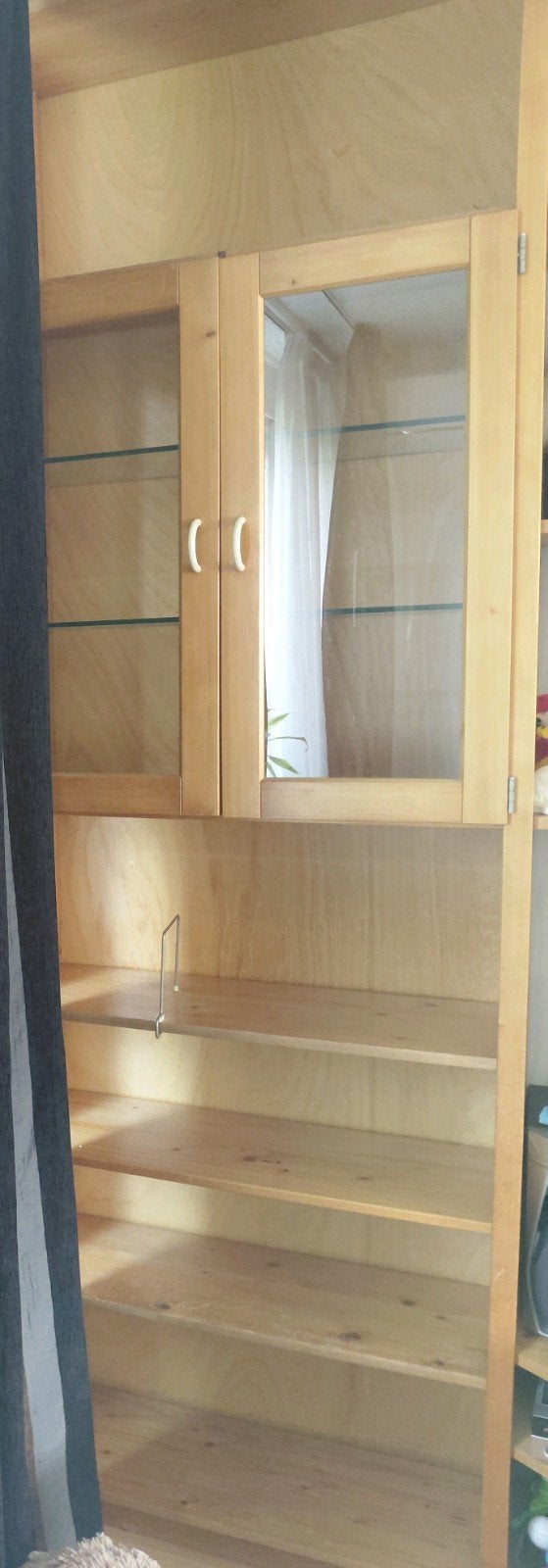 Hoge Lundia vitrine/boekenkast, Huis en Inrichting, Ophalen, 200 cm of meer, 50 tot 100 cm, 25 tot 50 cm