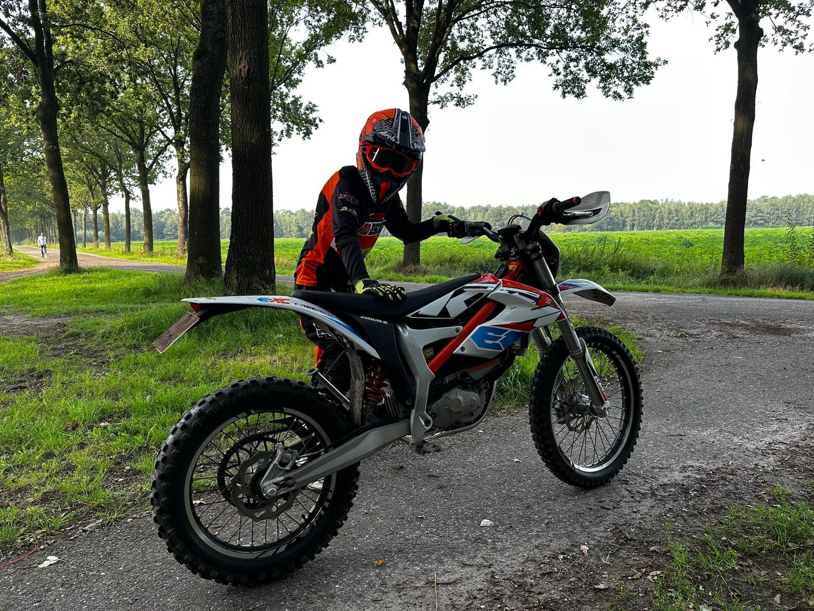 KTM E-SM Supermoto met extra banden en complete uitrusting, Ophalen, Tweedehands