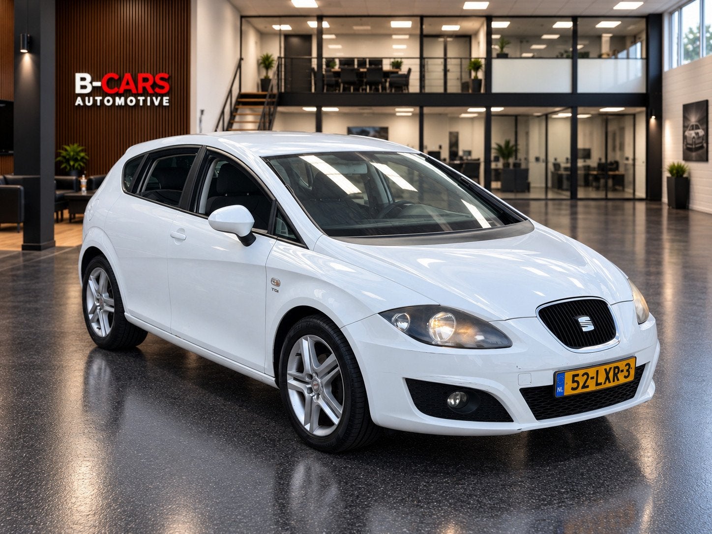 Seat Leon 1.2 TSI Style Airco}Cruisec|Pdc|Nap!, Voorwielaandrijving, Euro 5, Gebruikt, 4 cilinders