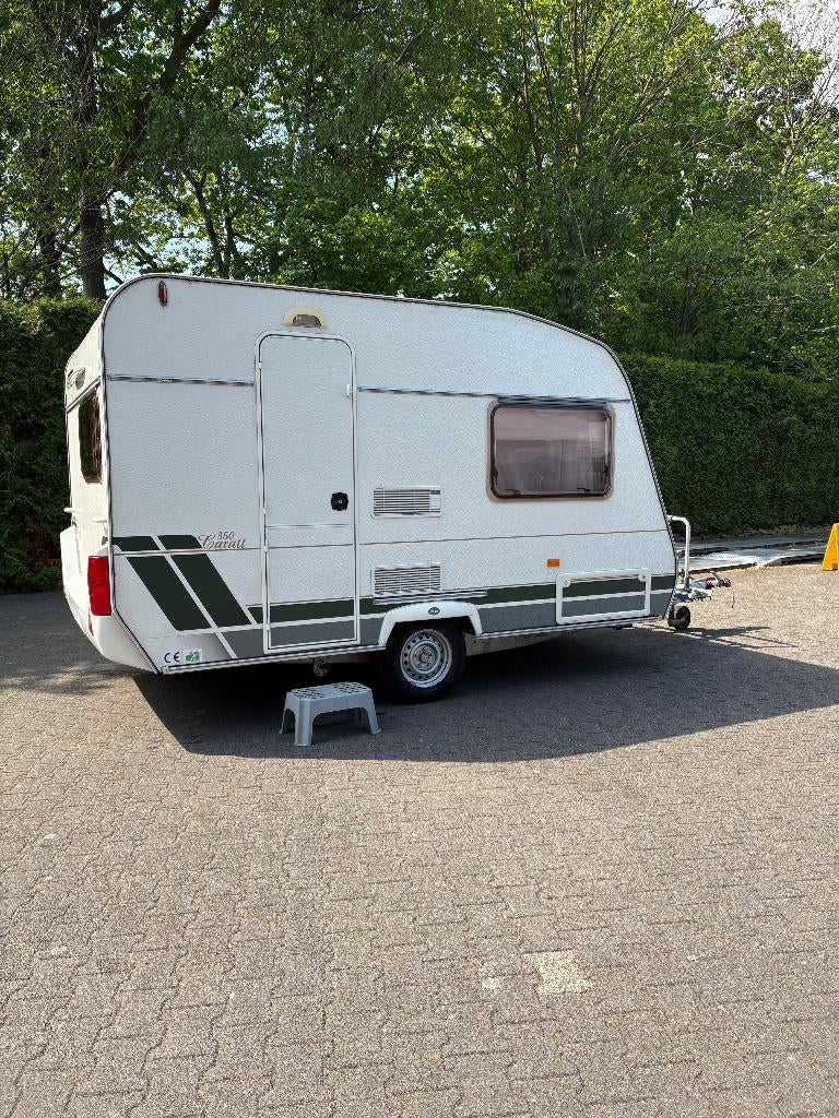 Chateau 350 Carrat bouwjaar 2004, Caravans en Kamperen, Schokbreker, 750 - 1000 kg, Particulier, 4 tot 5 meter