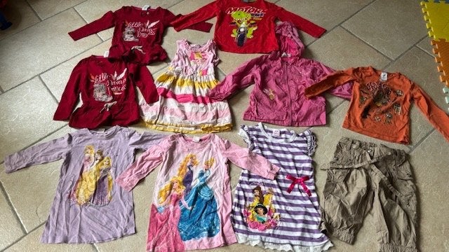 Pakket kleren maat 104 oa princessen jurkjes, shirt met paar, Ophalen of Verzenden, Gebruikt, Meisje