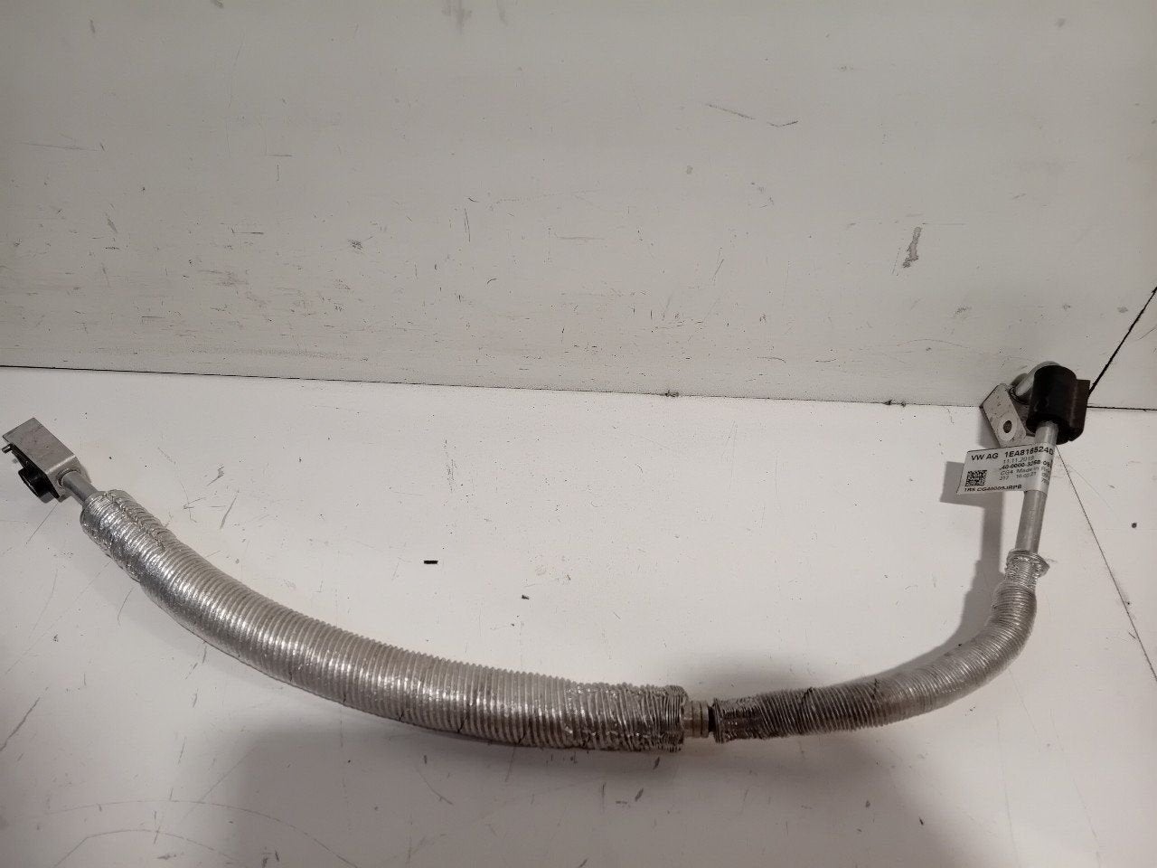 Airco leiding Volkswagen ID.4, Onderdelen@venauto.nl, Van der Ven Autorecycling B.V., Gebruikt, Ettenseweg 76, 4706 PB Roosendaal, The Netherlands