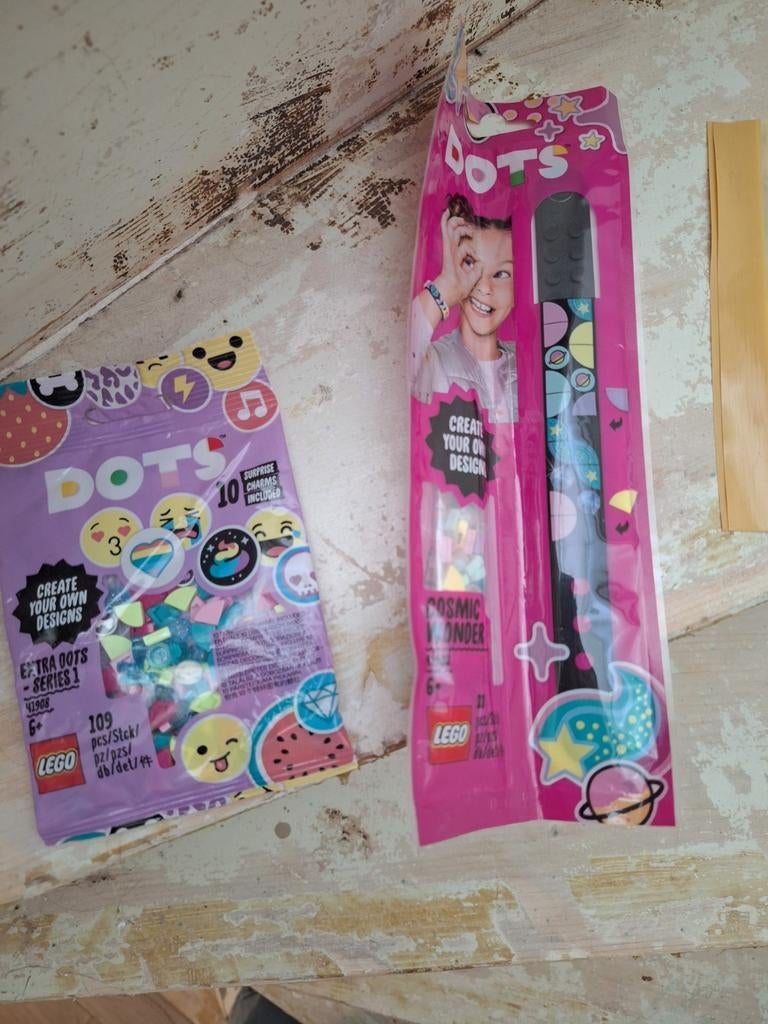 LEGO DOTS Extra Dots Serie 1 & Cosmic Wonder Armband, Overige thema's, Lego, Nieuw, Ophalen of Verzenden