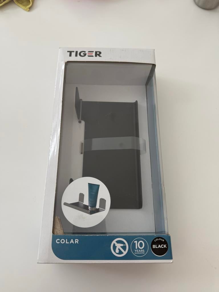 Tiger zwart plankje 18 cm Zwart - Nieuw in doos, Ophalen of Verzenden, Nieuw, Zwart, Overige typen