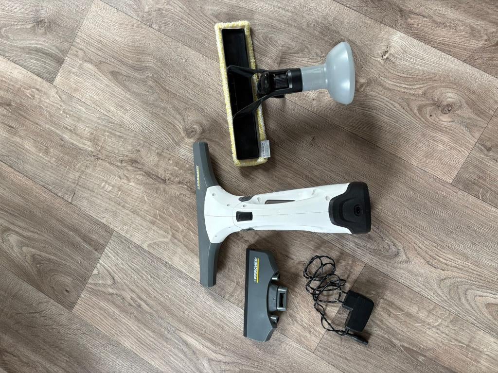 Karcher raamwisser, Huis en Inrichting, Schoonmaakartikelen, Ophalen, Raamwisser of Trekker