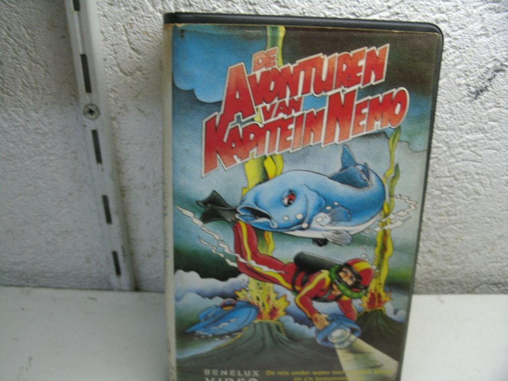 vhs 8a avonturen van kapitein nemo, Alle leeftijden, Ophalen of Verzenden, Zo goed als nieuw