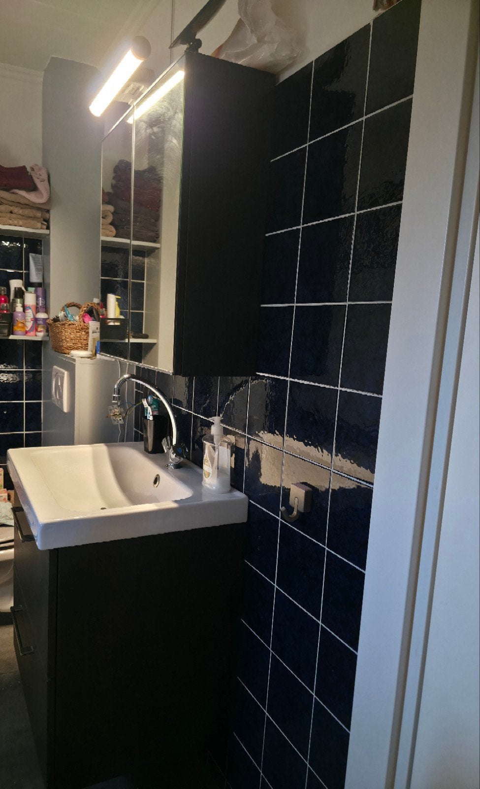 Ikea wasmeubel, spiegelkast en lamp - Goede staat, Ophalen