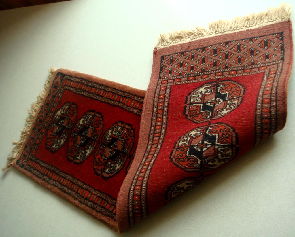 stevige perzische loper kleedje in warme kleur € 6,50, Gebruikt, 50 tot 100 cm, Rechthoekig, 50 tot 100 cm