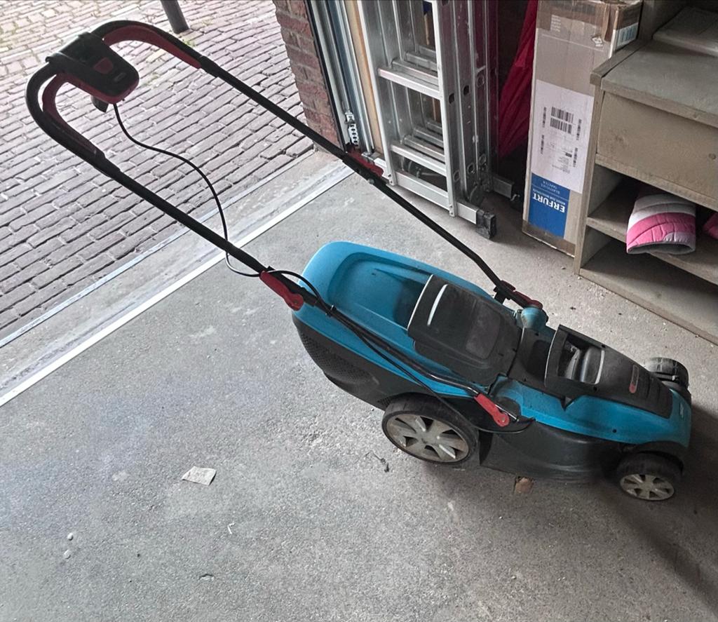 Gardena 36E Elektrische Grasmaaier - Gebruikt, Tuin en Terras, Grasmaaiers, Cirkelmaaier, Elektrische grasmaaier, Ophalen of Verzenden