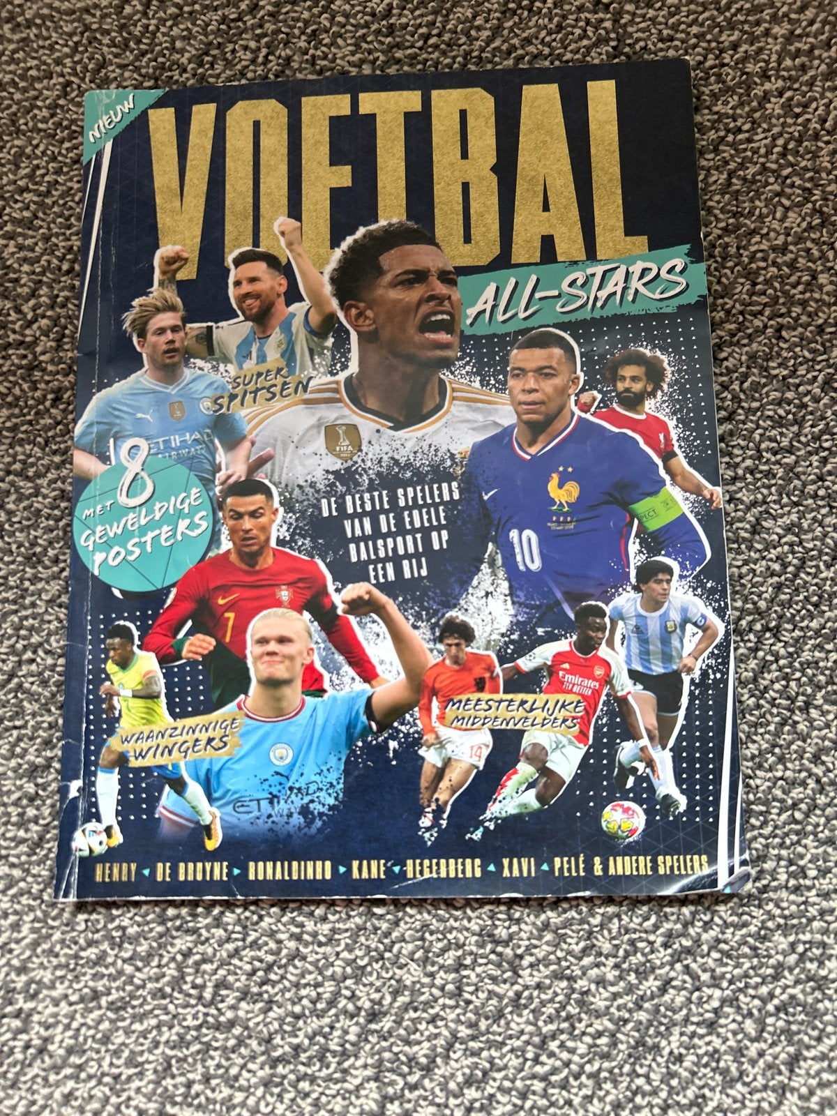 Voetbal All-Stars boek met posters - Nieuwstaat, Boeken, Ophalen of Verzenden, Nieuw, Balsport