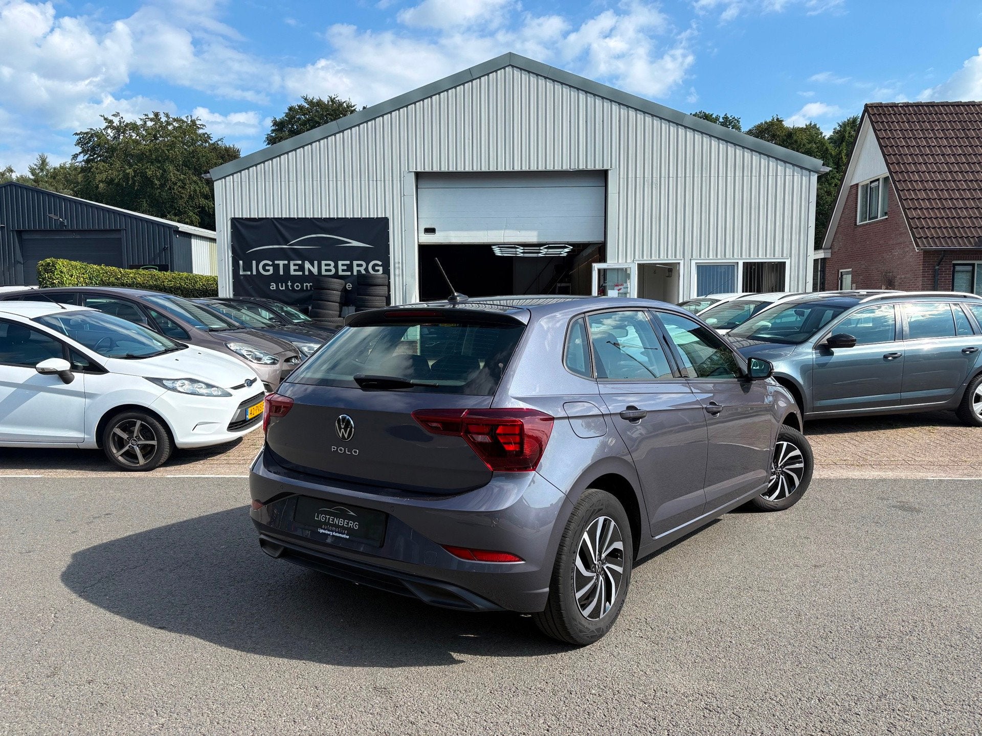 Volkswagen Polo 1.0 TSI Life STOELVERWARMING/CARPLAY/CRUISE, Voorwielaandrijving, Gebruikt, Euro 6, 49 €/maand