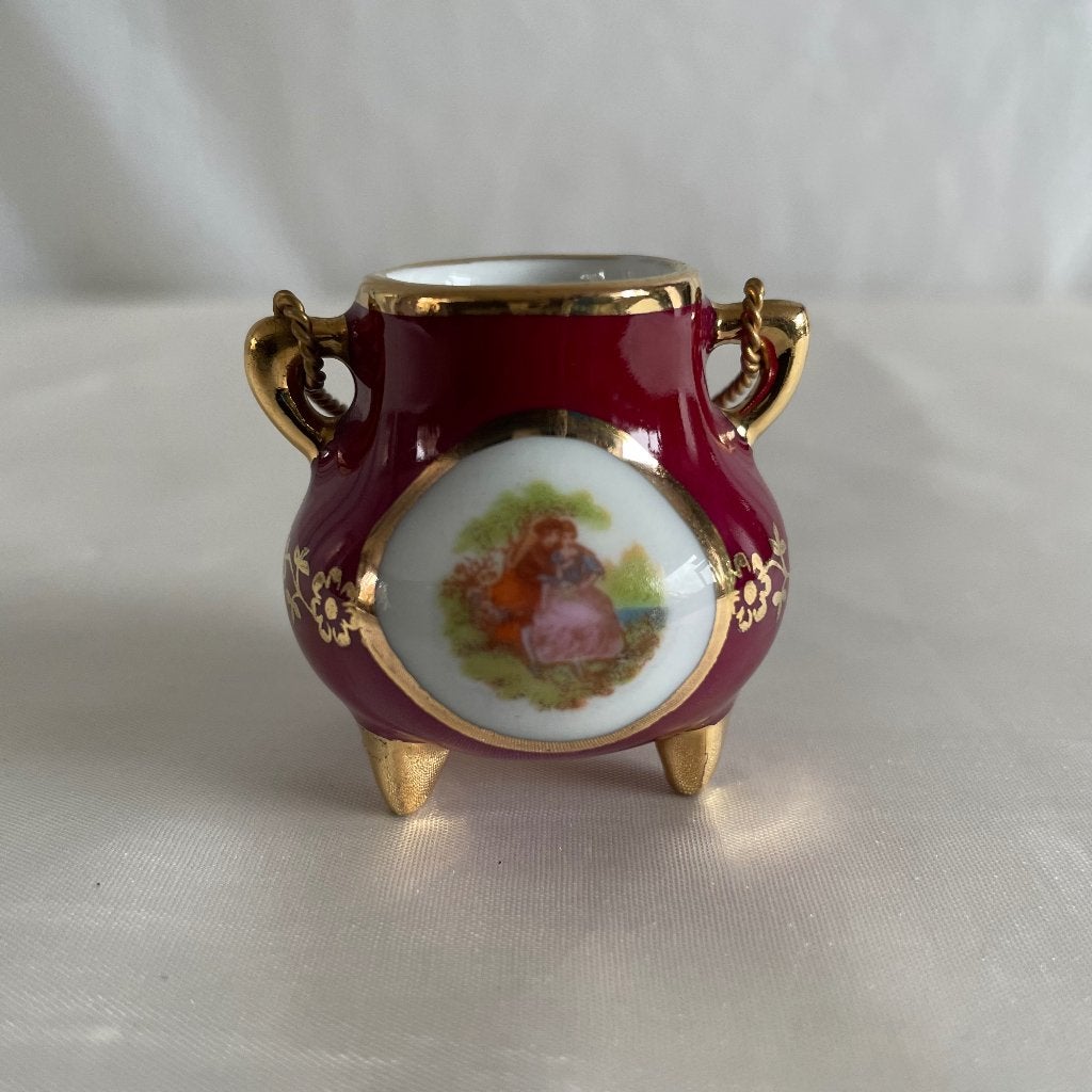 Vintage Limoges miniatuur porselein potje met hengsel. Goud, Ophalen of Verzenden