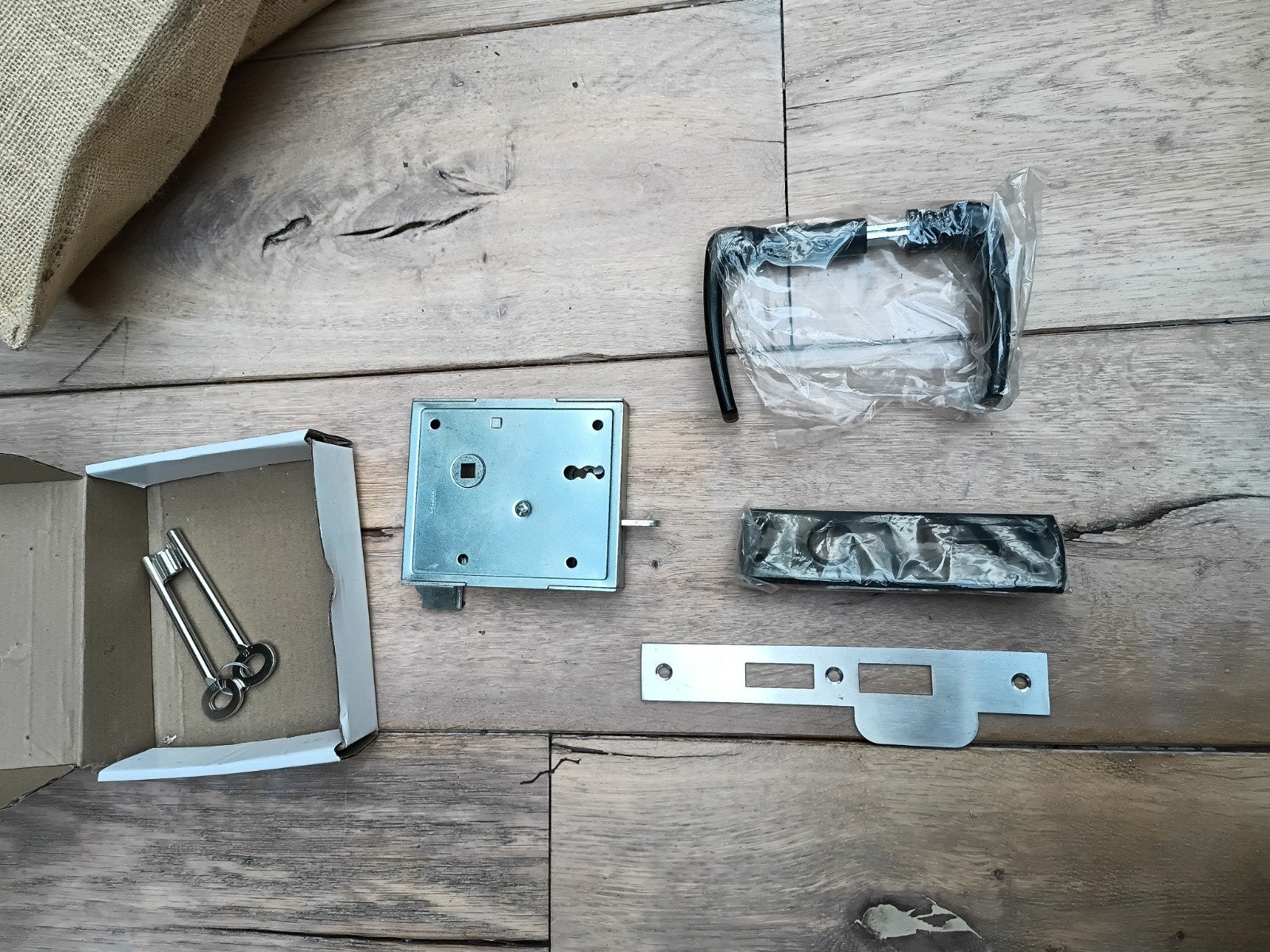 Poortslot nieuw, Ophalen of Verzenden, Nieuw, IJzer, Slot
