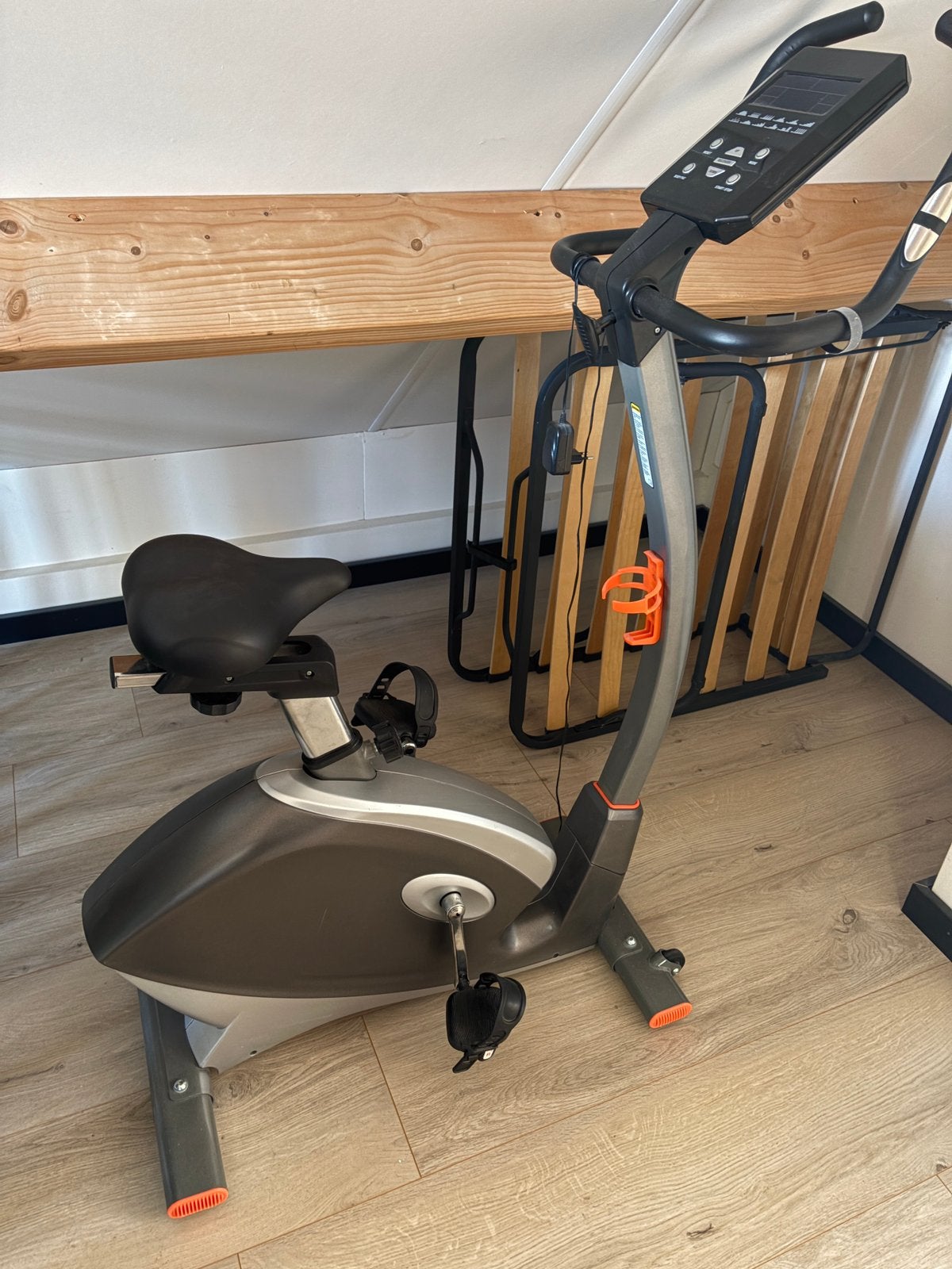 Hometrainer, Ophalen, Zo goed als nieuw, Hometrainer