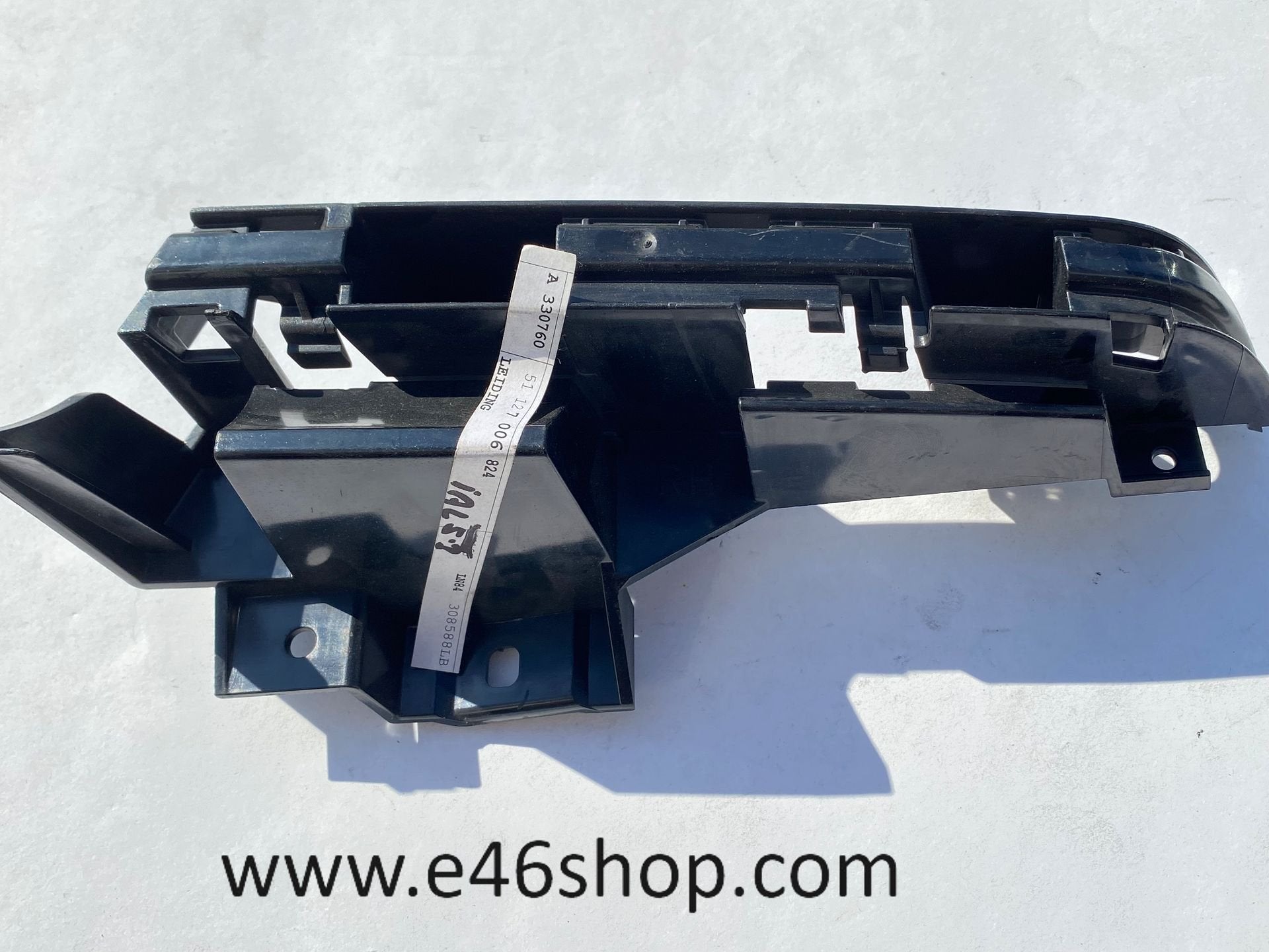 BMW E46 COMPACT ACHTERLICHT FRAME NIEUW OE 51127006824, -, -, Nieuw, Ophalen of Verzenden